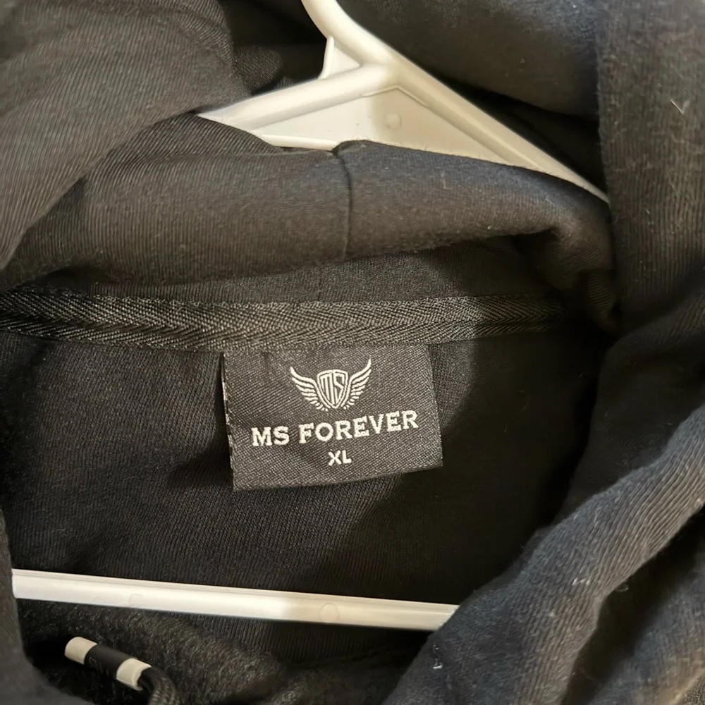 NWT Milwaukee black and red skull hoodie size XL - Picture 6 of 6